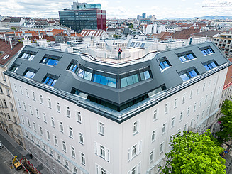 Bild von Drohnenflug Außenansicht Mayerhofgasse