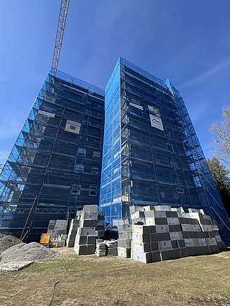 Zu sehen ist die Hausfassade des Bauen im Bestand-Projektes Wohnhaus Eriskirch