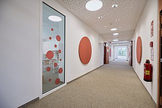 Foto von Gang Mira-Lobe-Schule