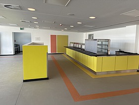 Mensa des Hildegard-von-Bingen Gymnasiums