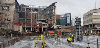 Zu sehen sind Umbaumaßnahmen das Bauen im Bestand-Projektes Enzian Seifenfabrik in Metzingen