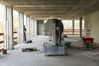 Sanierungsarbeiten im Innenraum EBH Eschborn