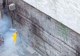 Zu sehen sind Bauarbeiten des Bauen im Bestand-Projektes Schleuse Anderten in Hannoover